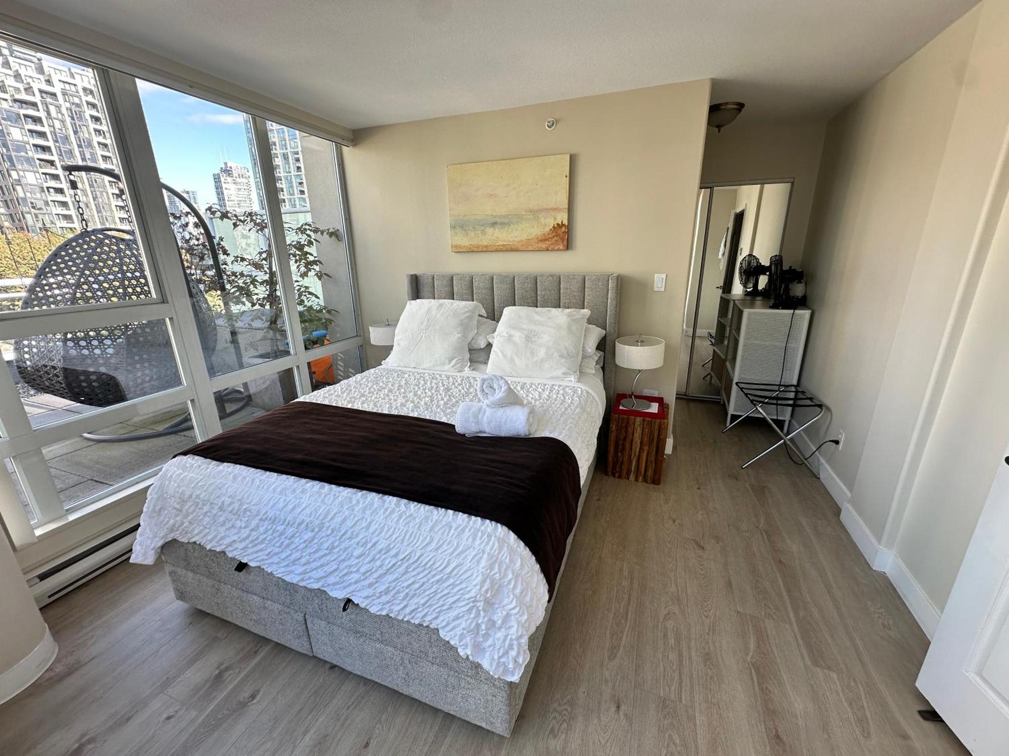 Penthouses Of Beach Ave Vancouver Exterior foto